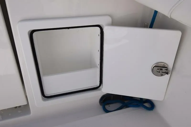 Slide: The Image of 0005346204 - 5594568