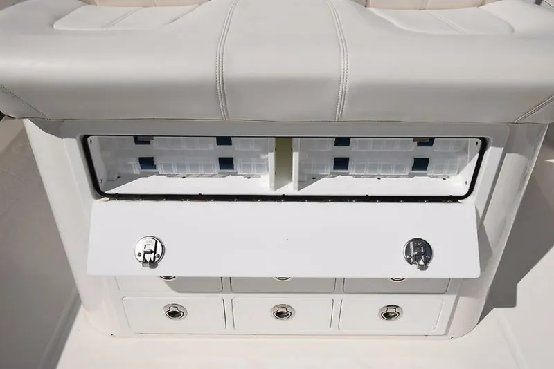 Slide: The Image of 0005346111 - 5594574