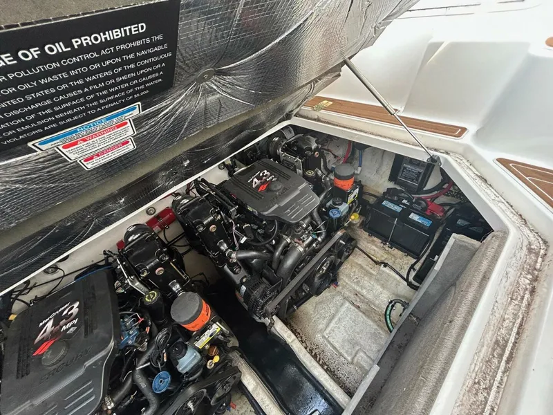 Slide: The Image of Sea Ray 280 Sundancer 2005 - 5594783