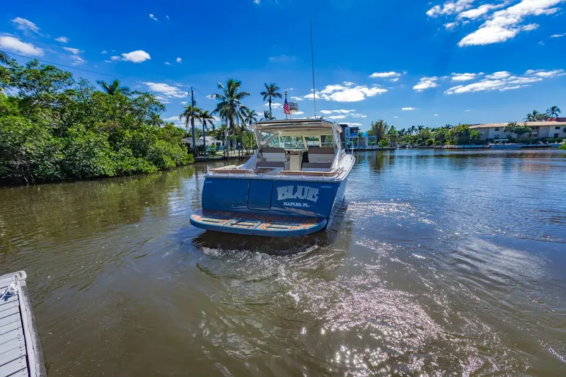 Slide: The Image of Tiara 3100 Coronet 2015 - 5595057