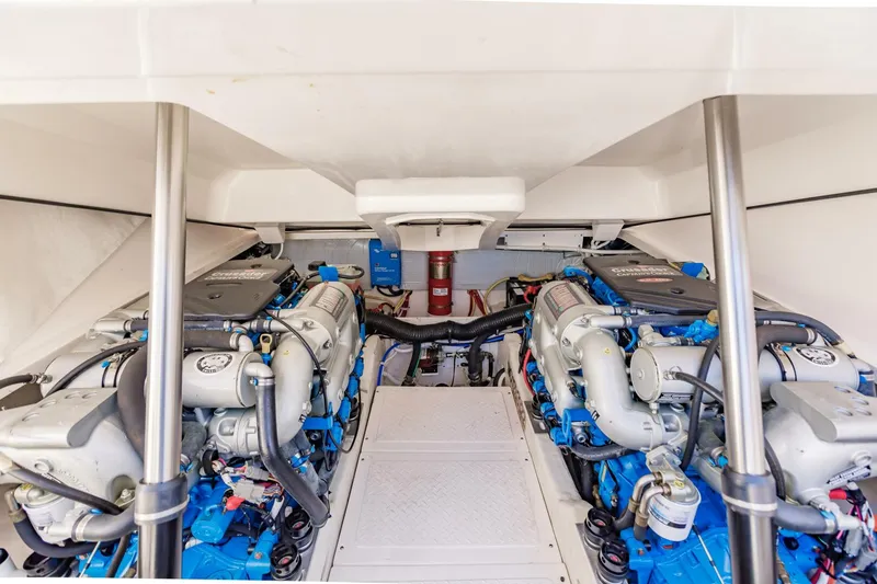 Slide: The Image of Tiara 3100 Coronet 2015 - 5595112