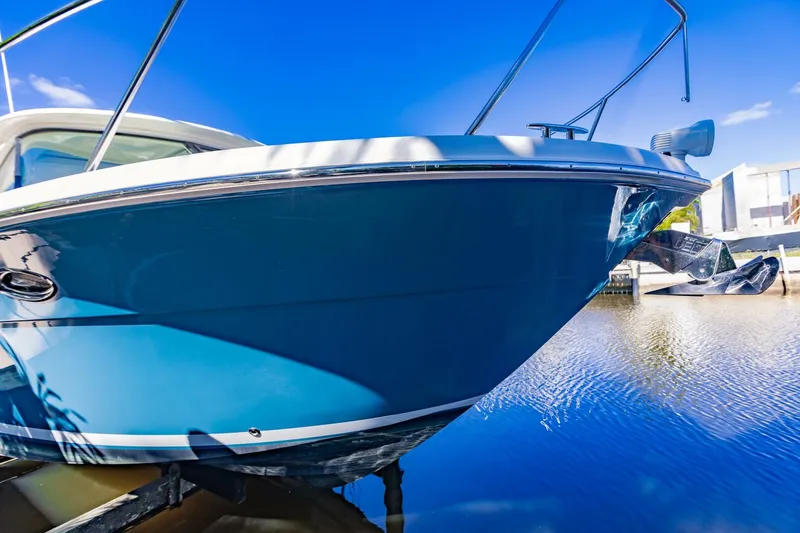 Slide: The Image of Tiara 3100 Coronet 2015 - 5595067