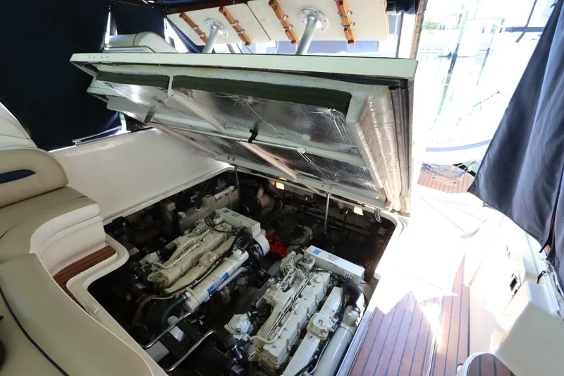 Slide: The Image of Sea Ray 420 Sundancer 2004 - 5595420