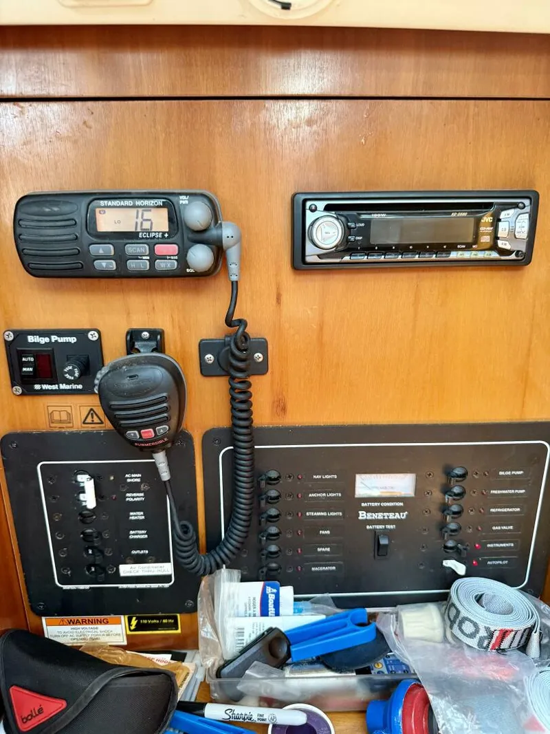 Slide: The Image of Beneteau Oceanis Clipper 311 2002 - 5595795