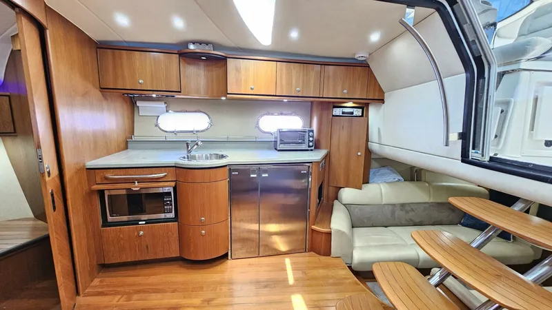 Slide: The Image of Tiara 3900 Sovran 2007 - 5599328