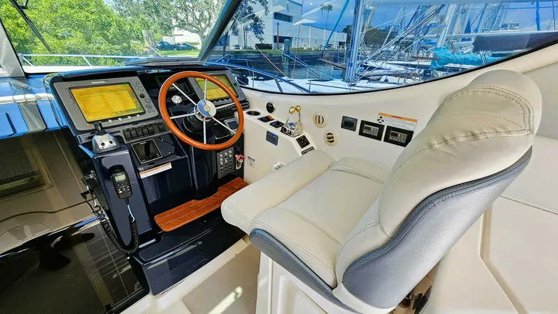 Slide: The Image of Tiara 3900 Sovran 2007 - 5599619