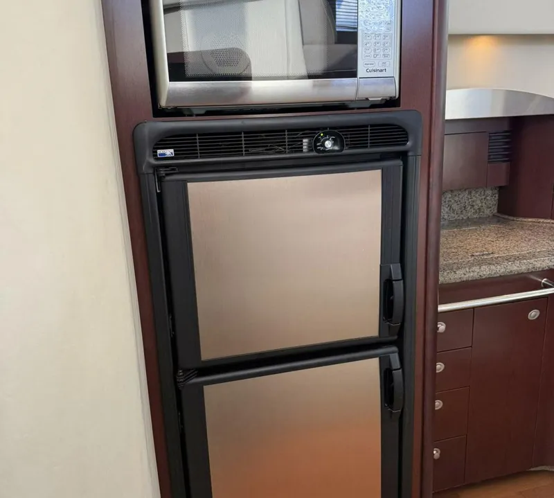 Slide: The Image of Sea Ray 44 Sedan Bridge 2008 - 5597349