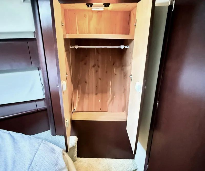 Slide: The Image of Sea Ray 44 Sedan Bridge 2008 - 5597352