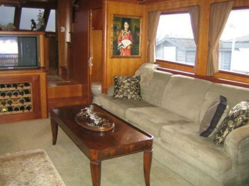 Slide: The Image of President Skylounge 2005 - 5597156