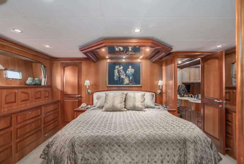 Slide: The Image of President Skylounge 2005 - 5597168