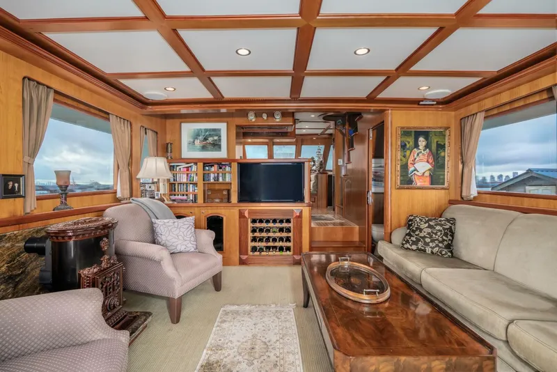 Slide: The Image of President Skylounge 2005 - 5597181