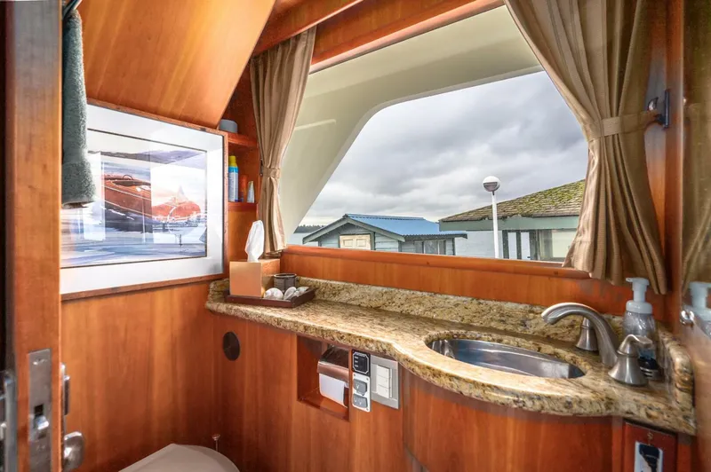 Slide: The Image of President Skylounge 2005 - 5597141