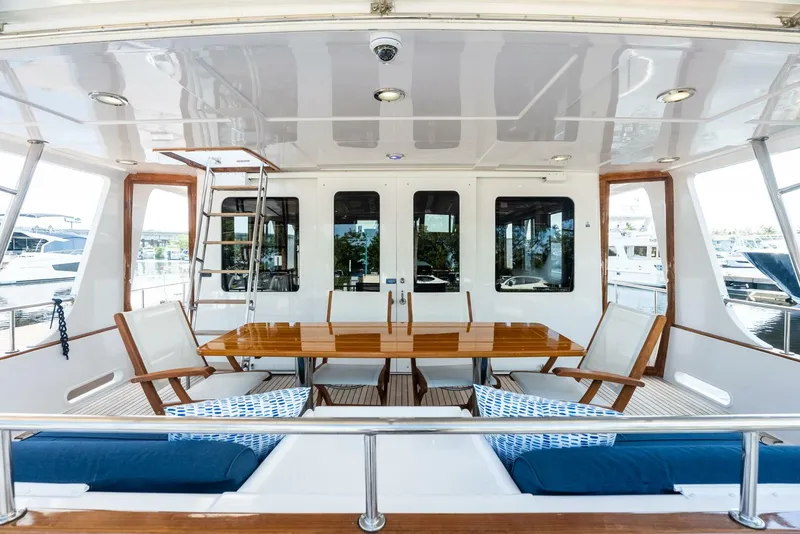 Slide: The Image of Grand Banks 72 Aleutian RP 2005 - 5818233