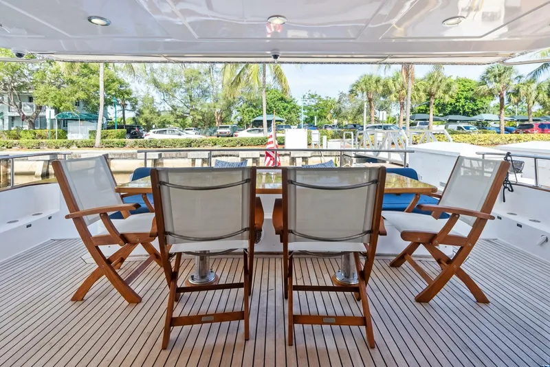 Slide: The Image of Grand Banks 72 Aleutian RP 2005 - 5818238