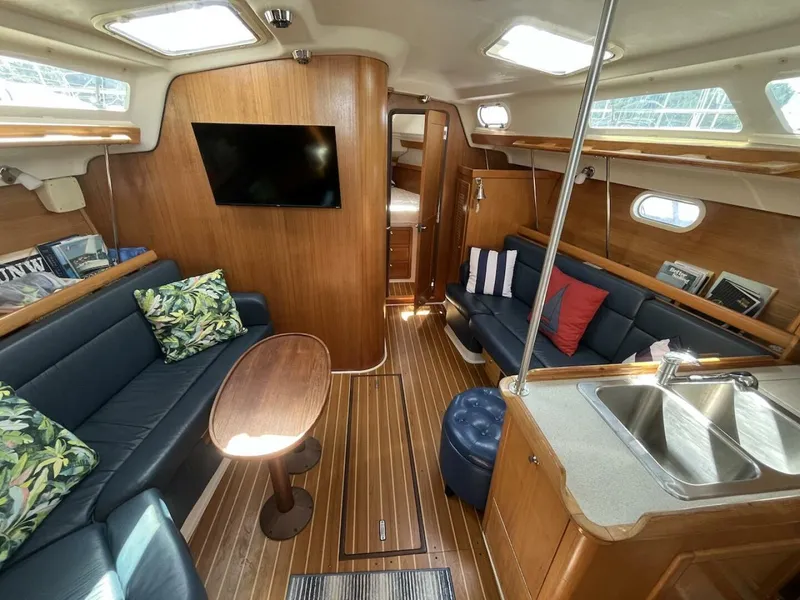 Slide: The Image of Catalina 350 2003 - 5598003