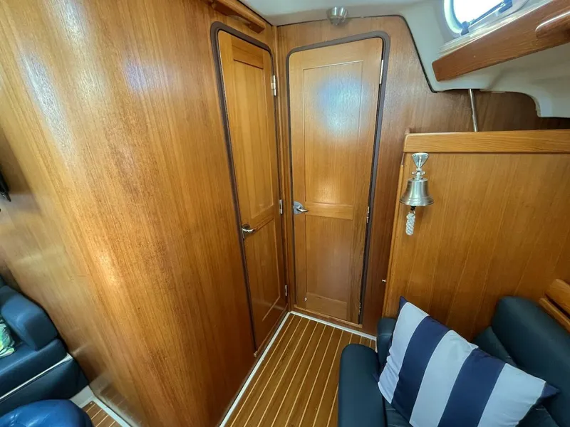 Slide: The Image of Catalina 350 2003 - 5598028