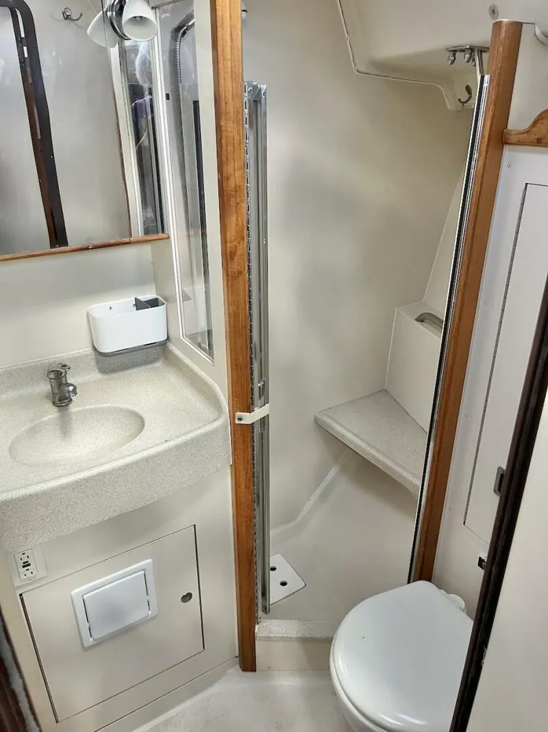 Slide: The Image of Catalina 350 2003 - 5598040