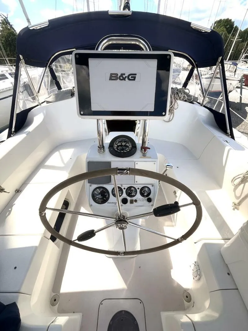 Slide: The Image of Catalina 350 2003 - 5597995