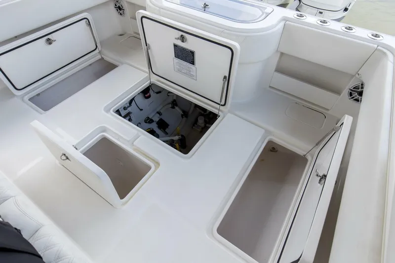 Slide: The Image of 2020 Invincible 39 Open Fisherman Storage (1) - 5598214