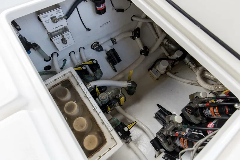 Slide: The Image of 2020 Invincible 39 Open Fisherman Storage (2) - 5598217