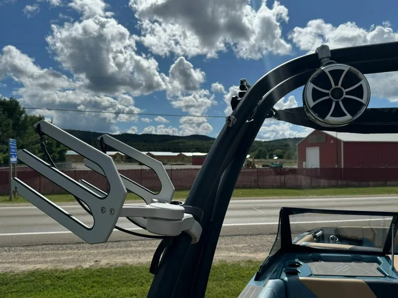 Slide: The Image of ATX 24 Type S 2020 - 5597886