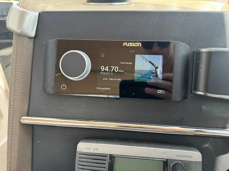 Slide: The Image of Regal 3200 Bowrider 2013 - 5848634