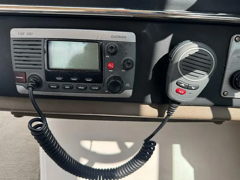 Slide: The Image of Regal 3200 Bowrider 2013 - 5848635