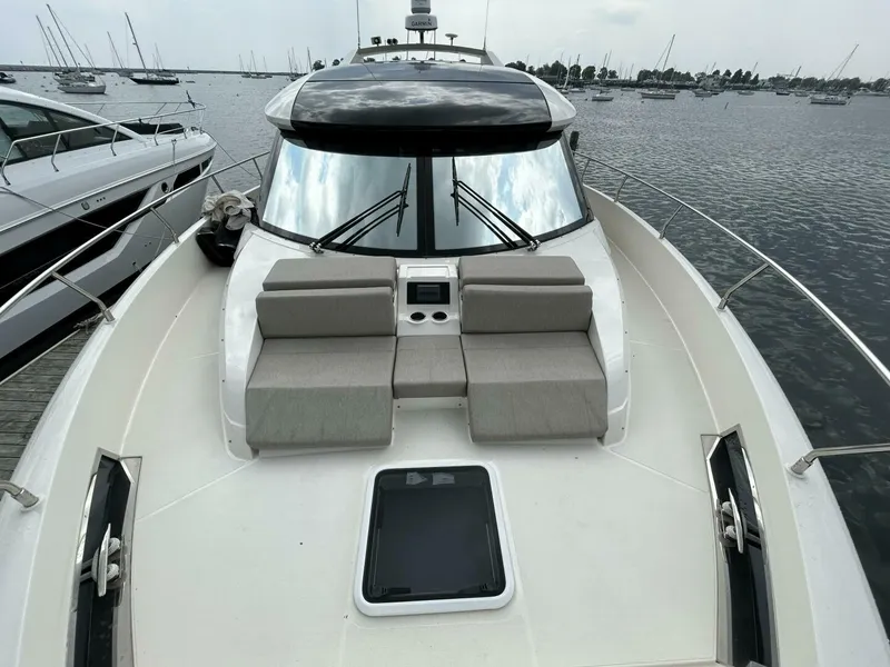 Slide: The Image of Carver 52 Coupe 2018 - 5877535