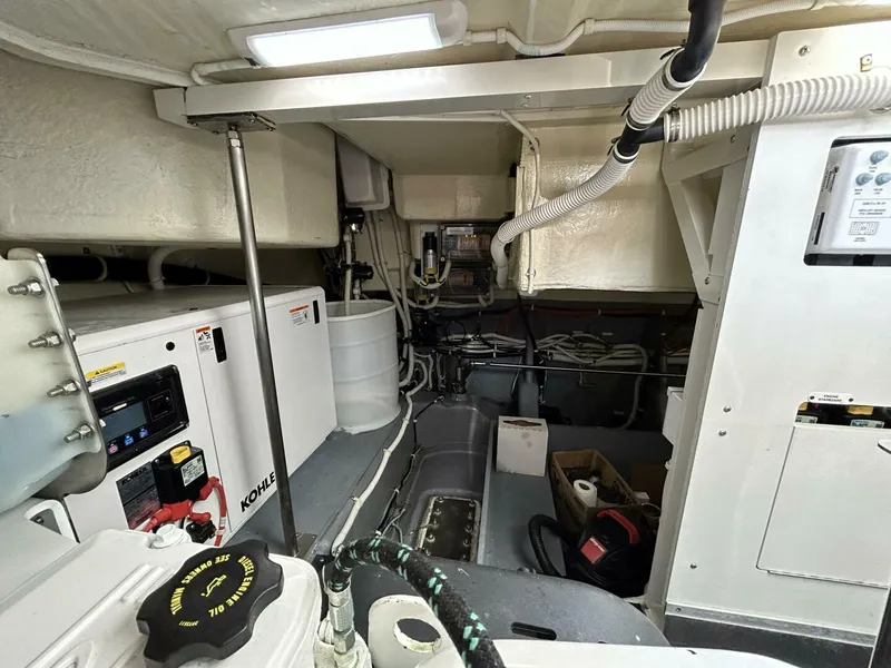 Slide: The Image of Carver Yachts 52 Coupe 2018 - 5877521