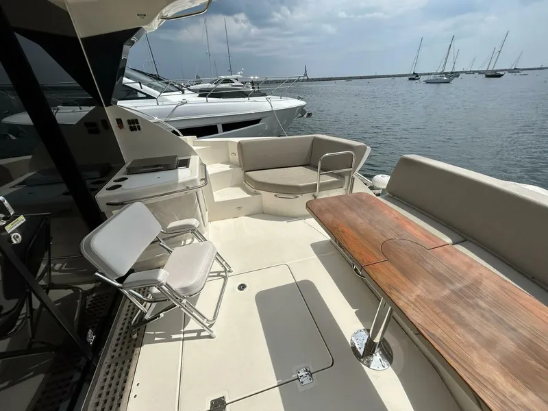Slide: The Image of Carver Yachts 52 Coupe 2018 - 5877510