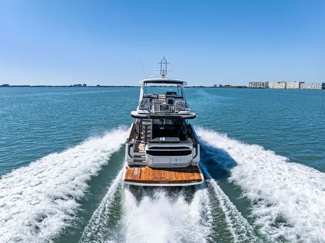 Slide: The Image of Galeon 560 FLY 2024 - 75