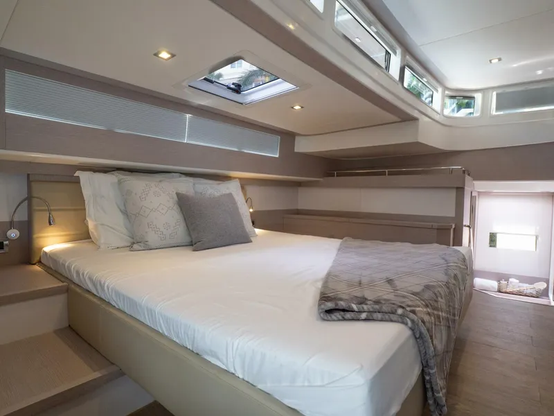 Slide: The Image of Alva OE 54 Master Looking Starboard Ocean Eco 54 master cabin looking starboard with modern décor and lighting - 5603808