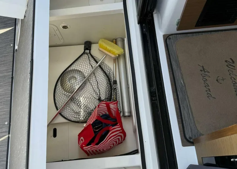 Slide: The Image of Jeanneau NC 895 2021 - 5599635