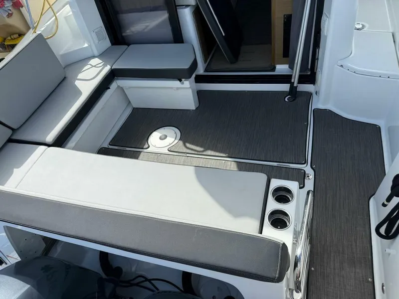 Slide: The Image of Jeanneau NC 895 2021 - 5599639