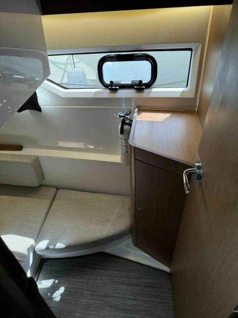 Slide: The Image of Jeanneau NC 895 2021 - 5599648