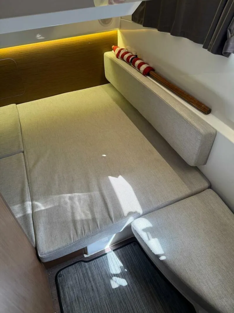 Slide: The Image of Jeanneau NC 895 2021 - 5599649