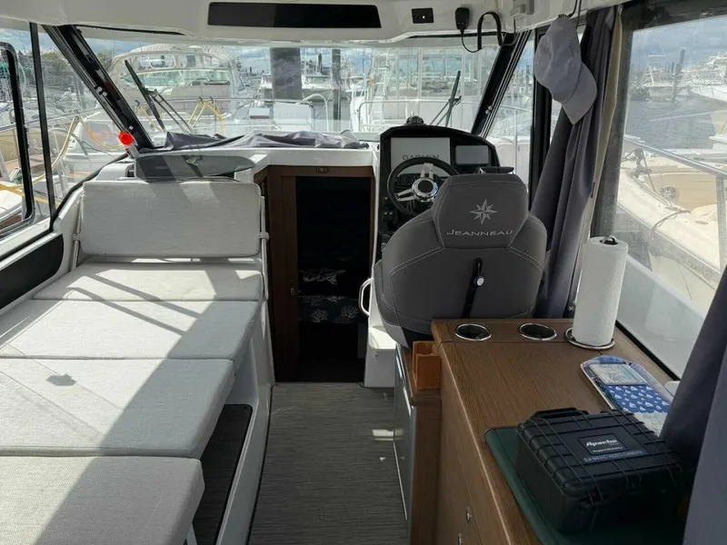 Slide: The Image of Jeanneau NC 895 2021 - 5599654