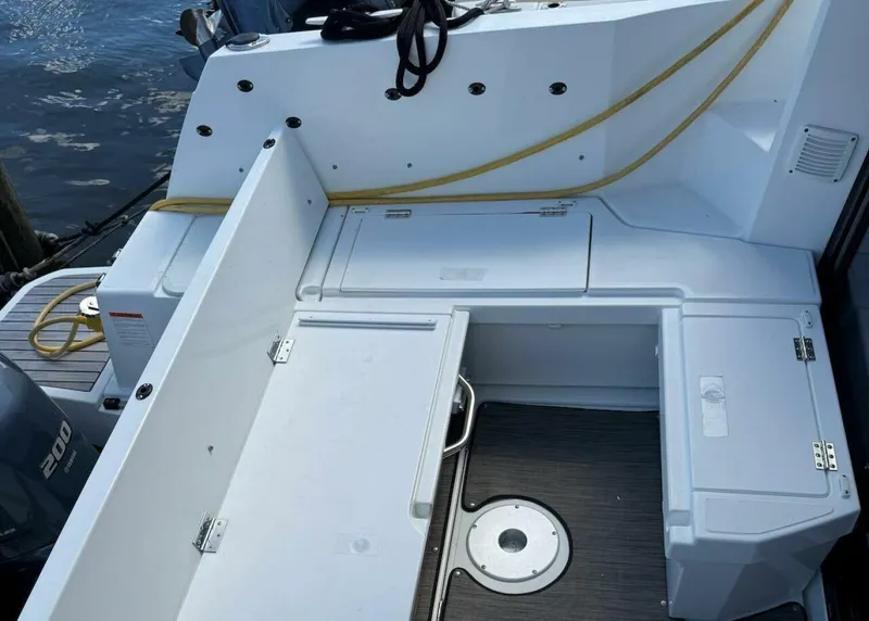 Slide: The Image of Jeanneau NC 895 2021 - 5599634