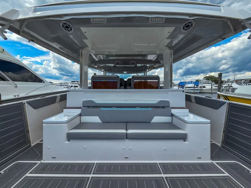 Slide: The Image of Regal 50 SAV 2025 - 5603548