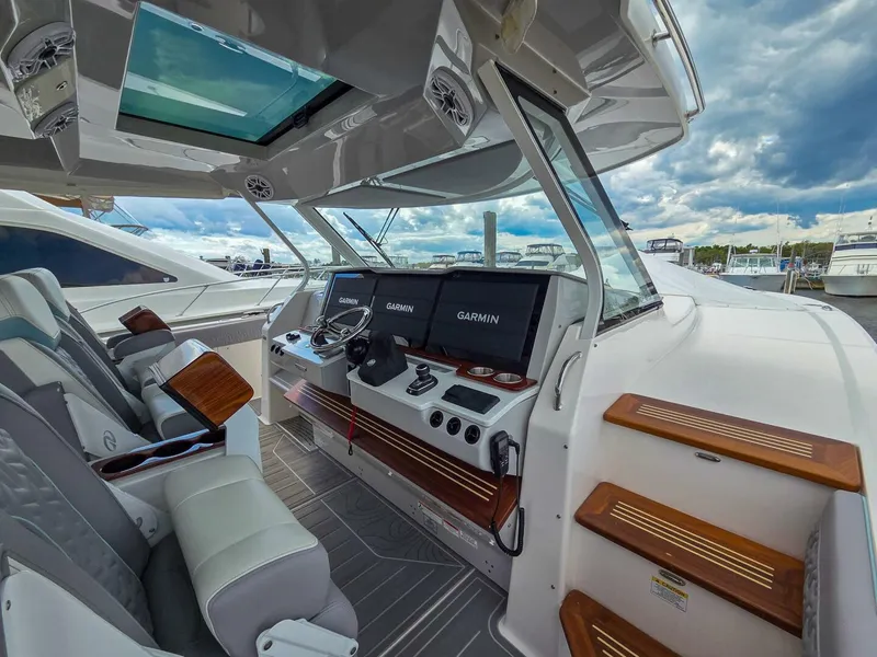 Slide: The Image of Regal 50 SAV 2025 - 5603571