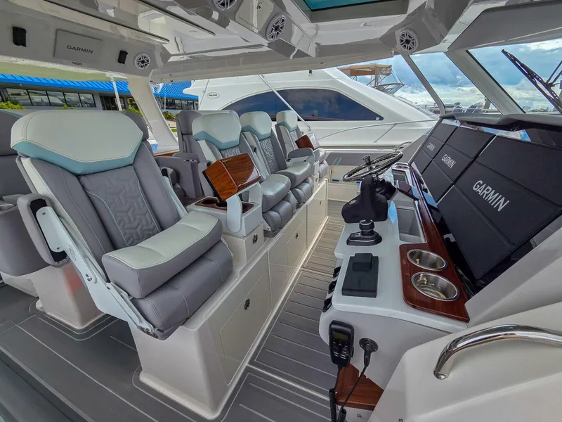 Slide: The Image of Regal 50 SAV 2025 - 5603570