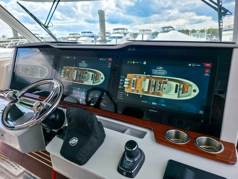 Slide: The Image of Regal 50 SAV 2025 - 5603574