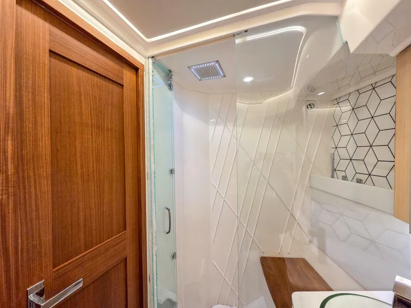 Slide: The Image of Regal 50 SAV 2025 - 5603581