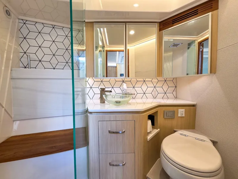 Slide: The Image of Regal 50 SAV 2025 - 5603579