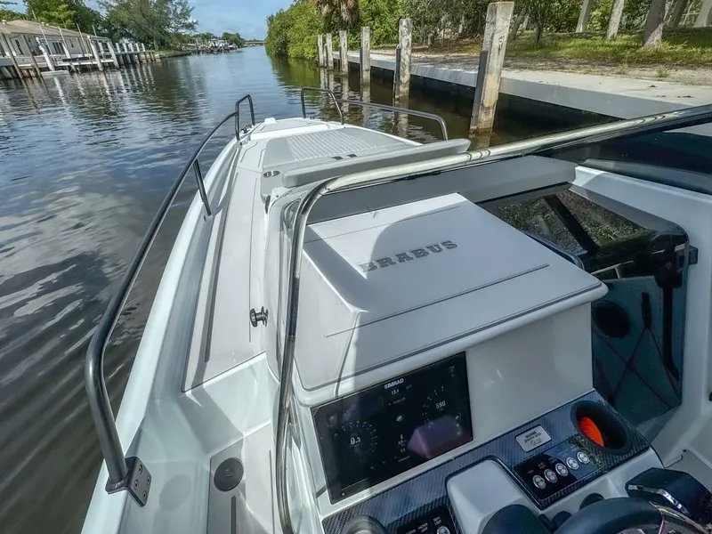 Slide: The Image of Brabus SHADOW 300 CT 2023 - 5622628