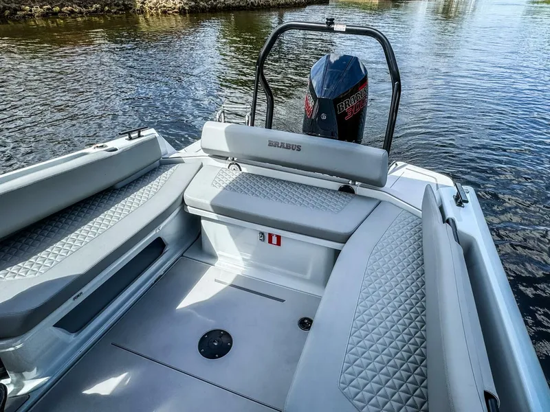 Slide: The Image of Brabus SHADOW 300 CT 2023 - 5622630