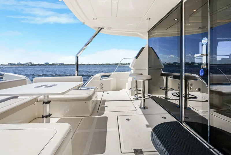 Slide: The Image of Aquila 44 2017 - 5602230