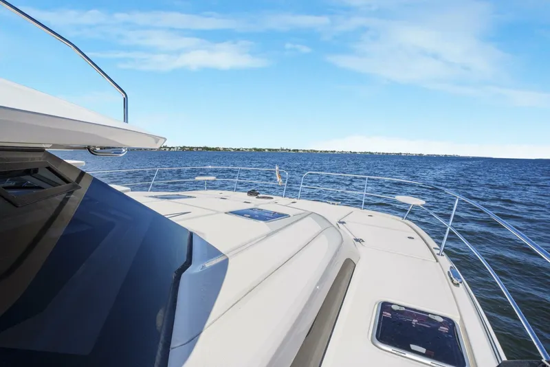 Slide: The Image of Aquila 44 2017 - 5602235