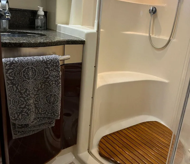 Slide: The Image of Sea Ray 52 Sedan Bridge 2007 - 5600217