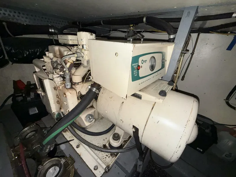 Slide: The Image of Chris-Craft 42 Commander 1970 - 5600393